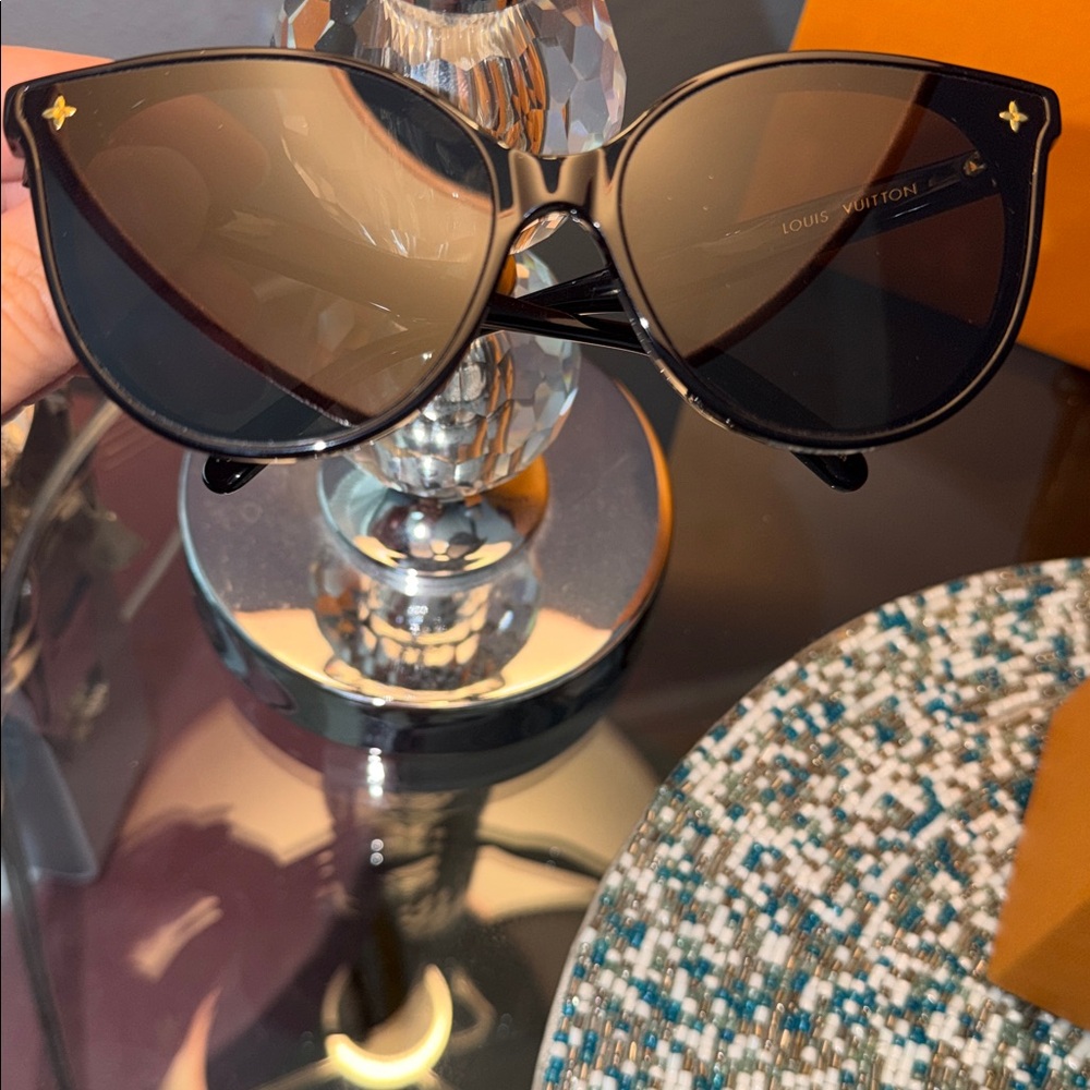 Louis Vuitton Black Cat Eye Sunglasses - Picture 3 of 9